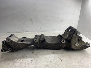 bontott VW GOLF IV Szervó Tartó Bak (Magában)