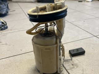 bontott VW GOLF IV Üzemanyag Szivattyú