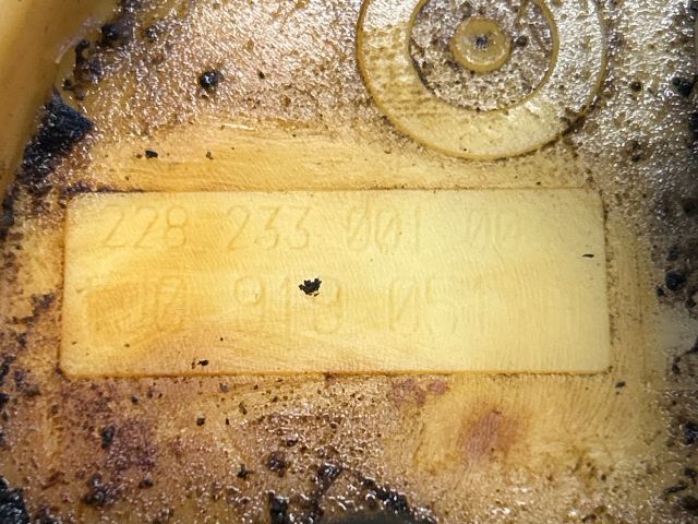 bontott VW GOLF IV Üzemanyag Szivattyú