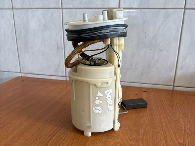 bontott VW GOLF IV Üzemanyag Szivattyú