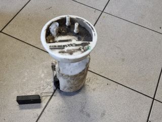 bontott VW GOLF IV Üzemanyag Szivattyú