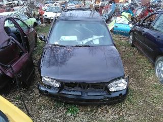 bontott VW GOLF IV Üzemanyag Szivattyú