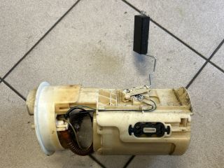 bontott VW GOLF IV Üzemanyag Szivattyú