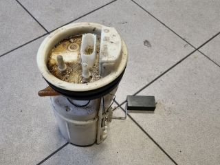 bontott VW GOLF IV Üzemanyag Szivattyú