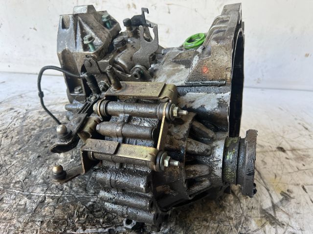 bontott VW GOLF IV Váltó (Mechanikus)