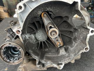 bontott VW GOLF IV Váltó (Mechanikus)