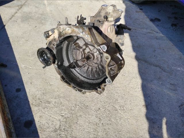 bontott VW GOLF IV Váltó (Mechanikus)