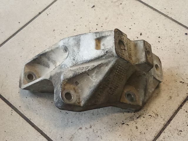 bontott VW GOLF IV Váltó Tartó Bak (Pozíciófüggetlen)