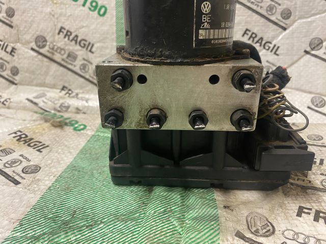 bontott VW GOLF IV ABS Kocka