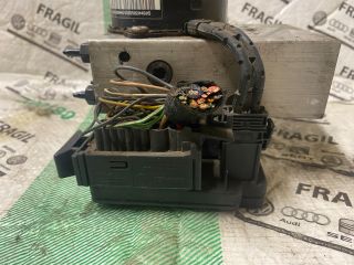 bontott VW GOLF IV ABS Kocka