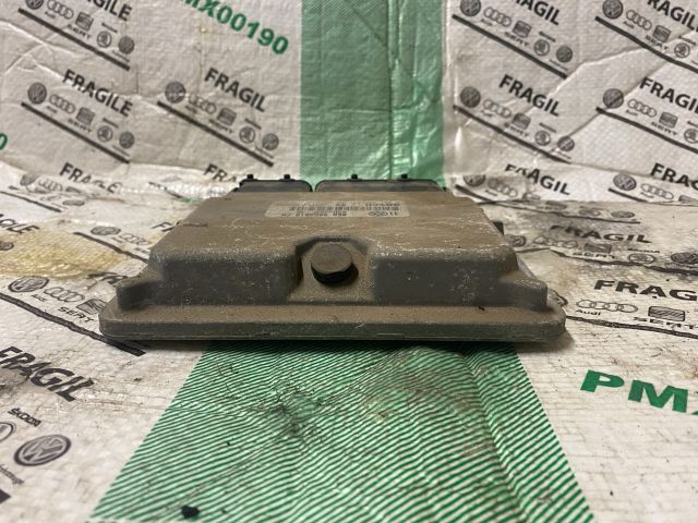 bontott VW GOLF IV Motorvezérlő