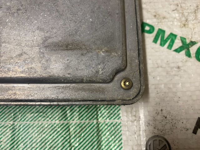 bontott VW GOLF IV Motorvezérlő