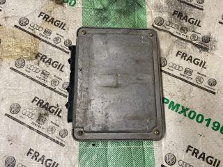 bontott VW GOLF IV Motorvezérlő