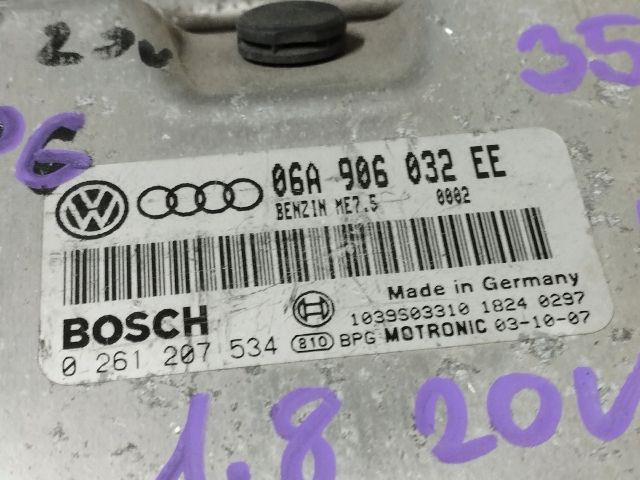 bontott VW GOLF IV Motorvezérlő