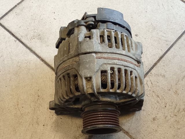 bontott VW GOLF IV Generátor