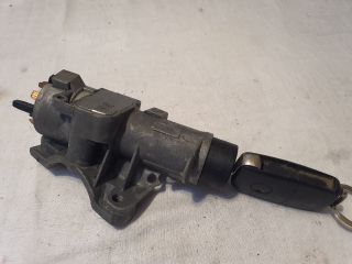 bontott VW GOLF IV Gyújtáskapcsoló Házzal