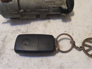 bontott VW GOLF IV Gyújtáskapcsoló Házzal