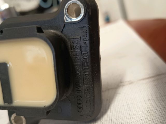 bontott VW GOLF IV Gyújtótrafó