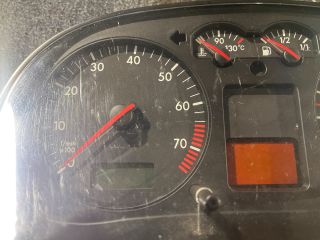 bontott VW GOLF IV Kilométeróra