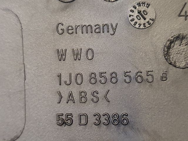 bontott VW GOLF IV Kilométeróra