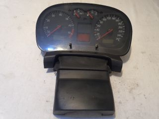 bontott VW GOLF IV Kilométeróra