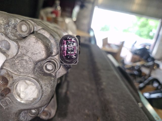 bontott VW GOLF IV Klímakompresszor