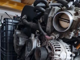 bontott VW GOLF IV Motor (Fűzött blokk hengerfejjel)