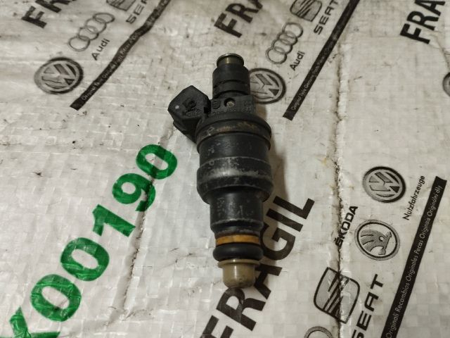 bontott VW GOLF IV Porlasztó (1 db)