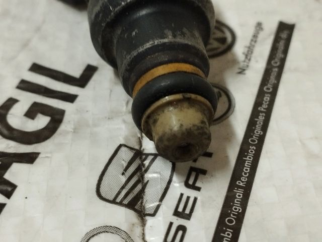 bontott VW GOLF IV Porlasztó (1 db)