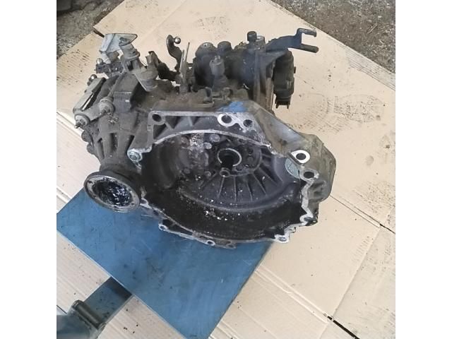 bontott VW GOLF IV Váltó (Mechanikus)