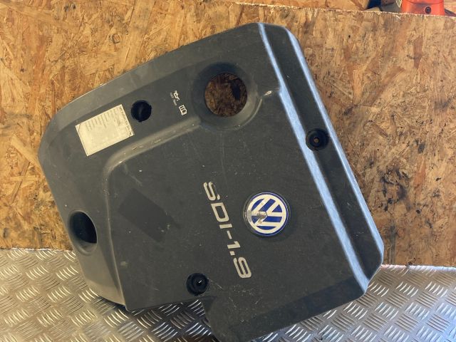 bontott VW GOLF IV Felső Motorburkolat