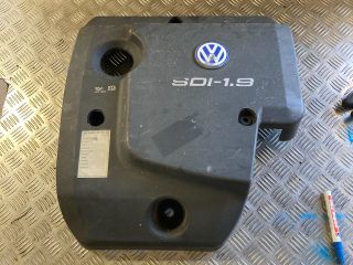 bontott VW GOLF IV Felső Motorburkolat