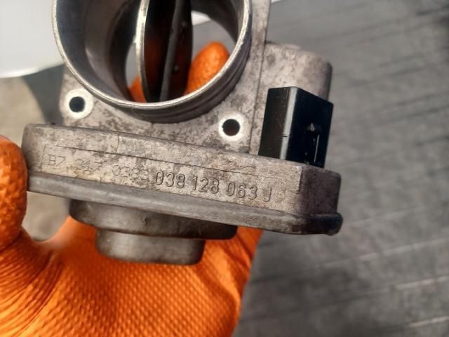 bontott VW GOLF IV Fojtószelep (Elektromos)