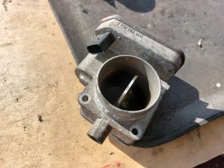 bontott VW GOLF IV Fojtószelep (Elektromos)