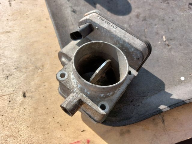 bontott VW GOLF IV Fojtószelep (Elektromos)