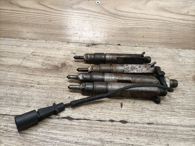 bontott VW GOLF IV Porlasztó (1 db)