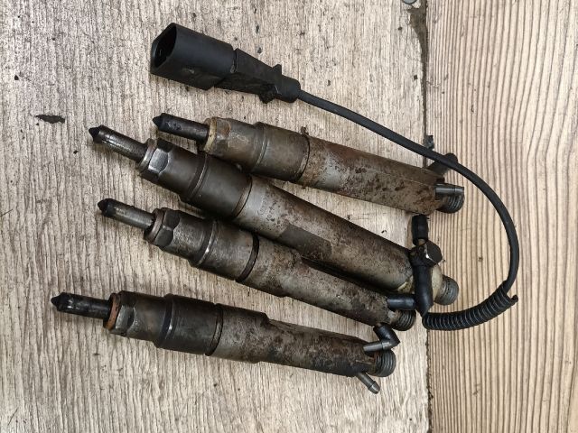 bontott VW GOLF IV Porlasztó (1 db)