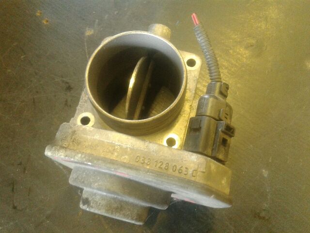 bontott VW GOLF IV Fojtószelep (Elektromos)