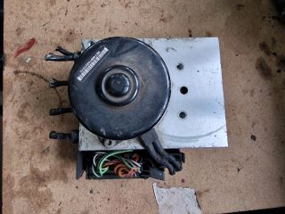 bontott VW GOLF IV ABS Kocka