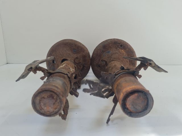 bontott VW GOLF IV Első Lengéscsillapító Pár