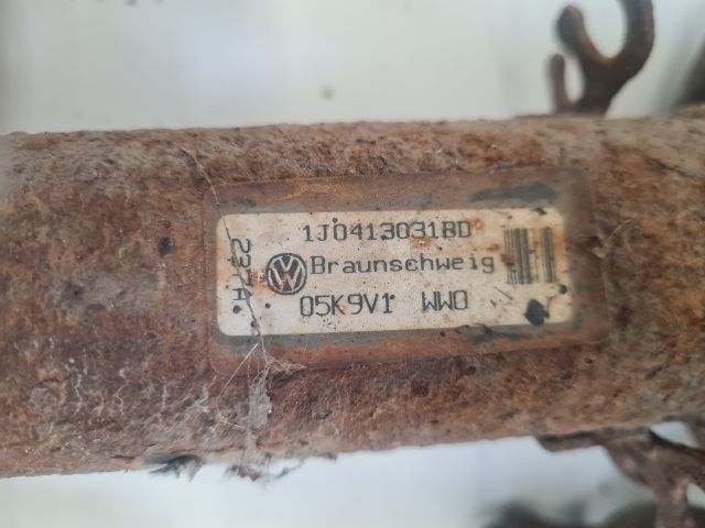 bontott VW GOLF IV Első Lengéscsillapító Pár