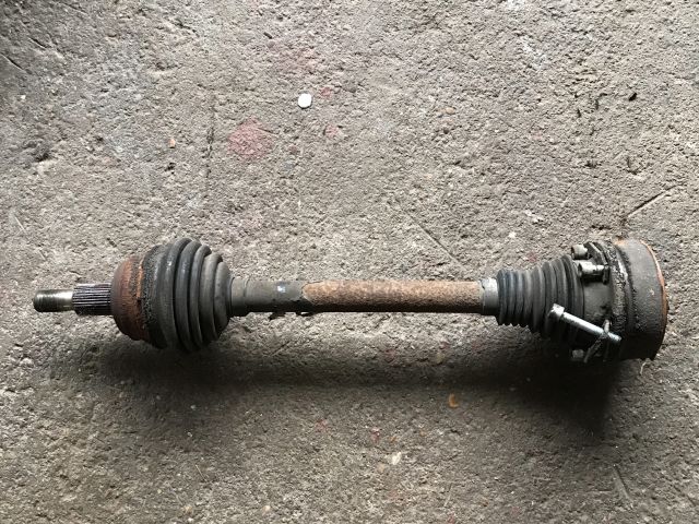 bontott VW GOLF IV Jobb hátsó Féltengely