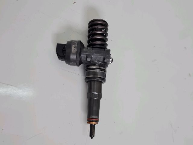 bontott VW GOLF IV Porlasztó (1 db)