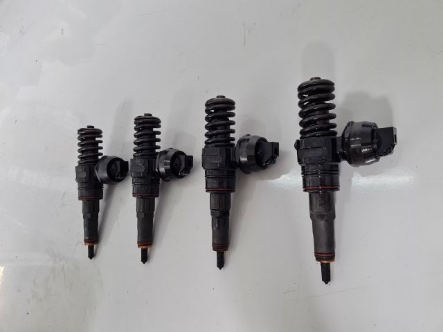 bontott VW GOLF IV Porlasztó (1 db)