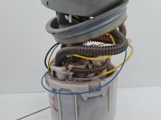 bontott VW GOLF IV Üzemanyag Szivattyú