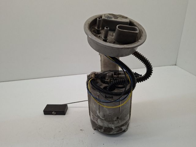 bontott VW GOLF IV Üzemanyag Szivattyú