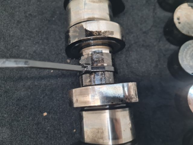 bontott VW GOLF IV Vezérműtengely (Magában)