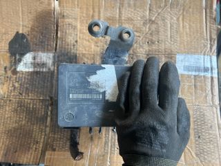 bontott VW GOLF IV ABS Kocka