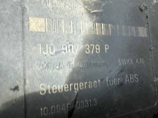 bontott VW GOLF IV ABS Kocka