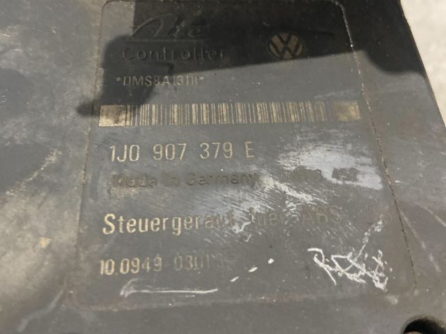 bontott VW GOLF IV ABS Kocka